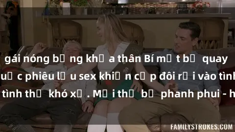 gái nóng bỏng khỏa thân Bí mật bị quay lén trong toilet: Cuộc phiêu lưu sex khiến cặp đôi rơi vào tình thế khó xử. Mọi thứ bị phanh phui - hậu quả đắng lòng.